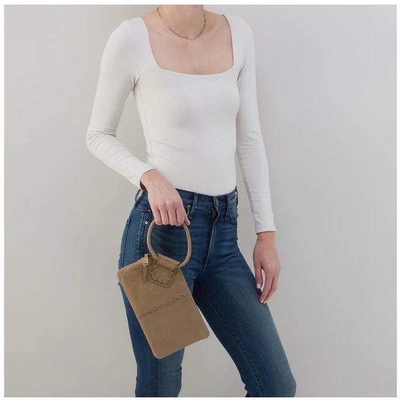 Hobo Sable Clutch